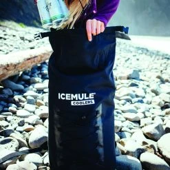 IceMule Pro XL 33L (Fall 2022) -Gregory shop 1015 bk lifestyle 2 rsz 20350.1670008612.1280.1280 20338.1672795256