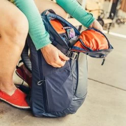 Gregory Juxt 28 -Gregory shop 132710 juxt 8 uzip opening rsz 38083.1626823583