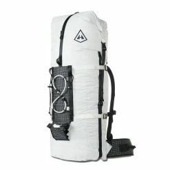 Hyperlite Mountain Gear 3400 Ice Pack