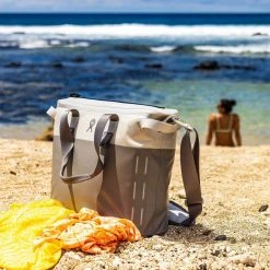 Hydro Flask 18 L Day Escape Soft Cooler Tote -Gregory shop 5a1a2690 18l 1800x1800 1 rsz 27295.1649095423