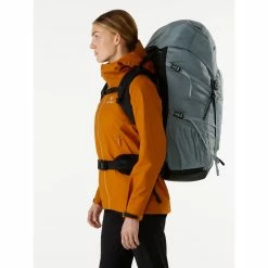 Arc'teryx Bora 70 - Women's 7 Arc'teryx Bora 70 - Women's -Gregory shop Bora 70 Backpack Dark Immersion Women s Side View Left rsz 73567.1648075017
