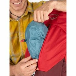 Osprey Stratos 34 - Men's -Gregory shop Stratos 34L S22 Detail1 PoinsettiaRed rsz 59567.1655767949