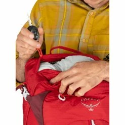 Osprey Stratos 34 - Men's -Gregory shop Stratos 34L S22 Detail5 PoinsettiaRed rsz 78581.1655767949