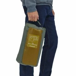 Patagonia Black Hole Duffel 70L (Fall 2022) 20 Patagonia Black Hole Duffel 70L (Fall 2022) -Gregory shop WBF22 49347 CGLD ZTSTUFF rsz 45229.1663890065.1280.1280 93526.1671217580