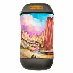 Free Range Smith Rock Canvas Pack - Sheila Dunn (Spring 2021)