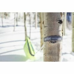 ENO Helios Ultralight Suspension System 7 ENO Helios Ultralight Suspension System -Gregory shop eno helios hammock suspension system lifestyle 4 95553.1626822833