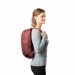 Gregory Tribute 70 - Women's -Gregory shop gmp tribute55and70 daypack onmodel 1 55556.1626822956