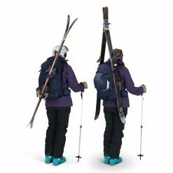 Osprey Kresta 30 - Women's -Gregory shop kresta30f21 f21 onbody2 winternightblue rsz 01746.1642116095