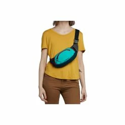 Ruffwear Home Trail Hip Pack (Fall 2022) -Gregory shop print 3591 home trail hip pack aurora teal worn shoulder rsz 17902.1676576097