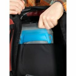 Osprey Heritage Scarab (Fall 2022) -Gregory shop scarab f21 detail3 bazanred rsz 13546.1653328636.1280.1280 95668.1672181687