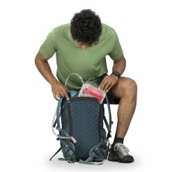 Osprey Skarab 30 (Fall 2022) -Gregory shop skarab30 s19 detail reservoirsleeve 36816.1653417340
